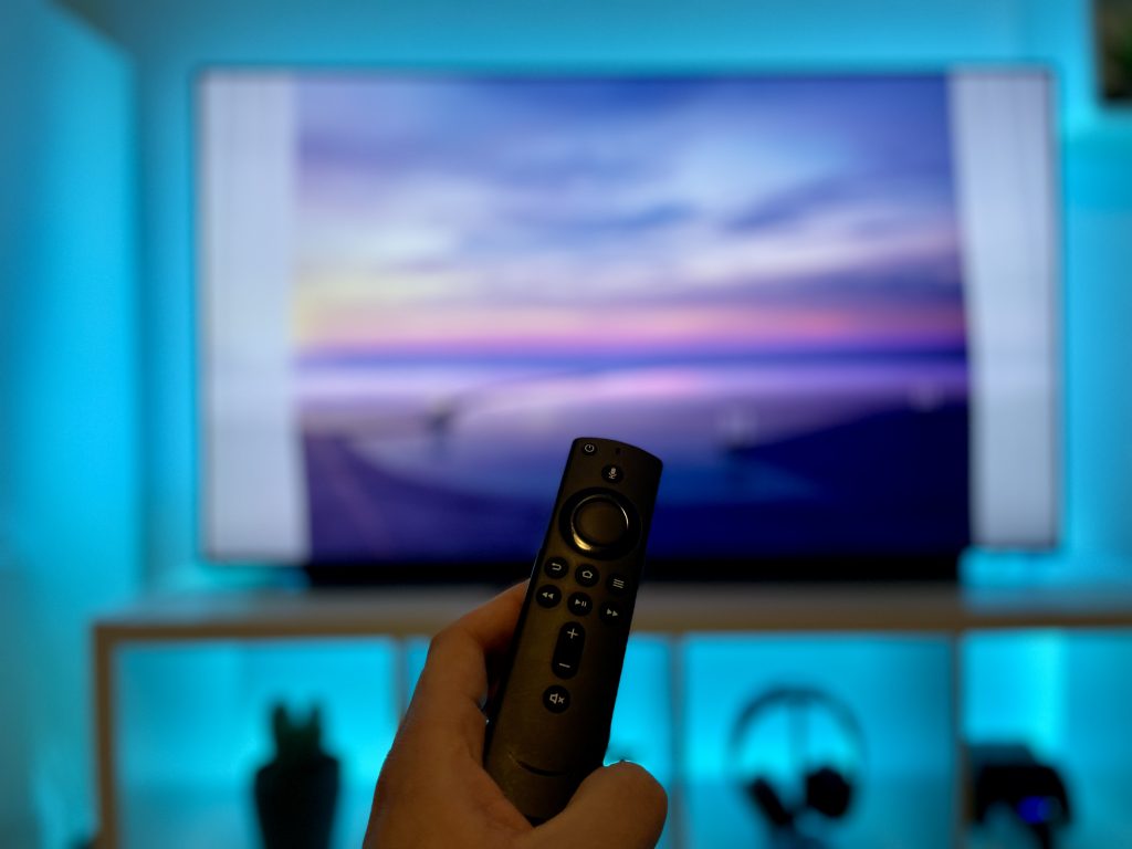 Fire TV Stick Fernbedienung und LG CX Fernseher